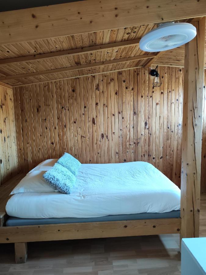 Le Sporting Hotel Beaumont-sur-Leze Buitenkant foto